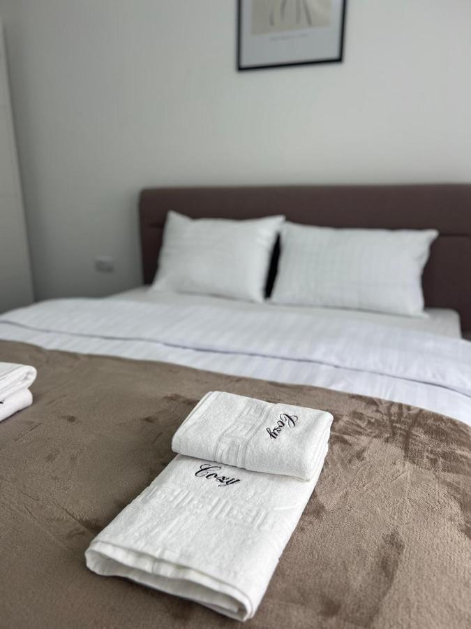 Marvellous Aparthotel With Master Apartments Сучава Екстер'єр фото